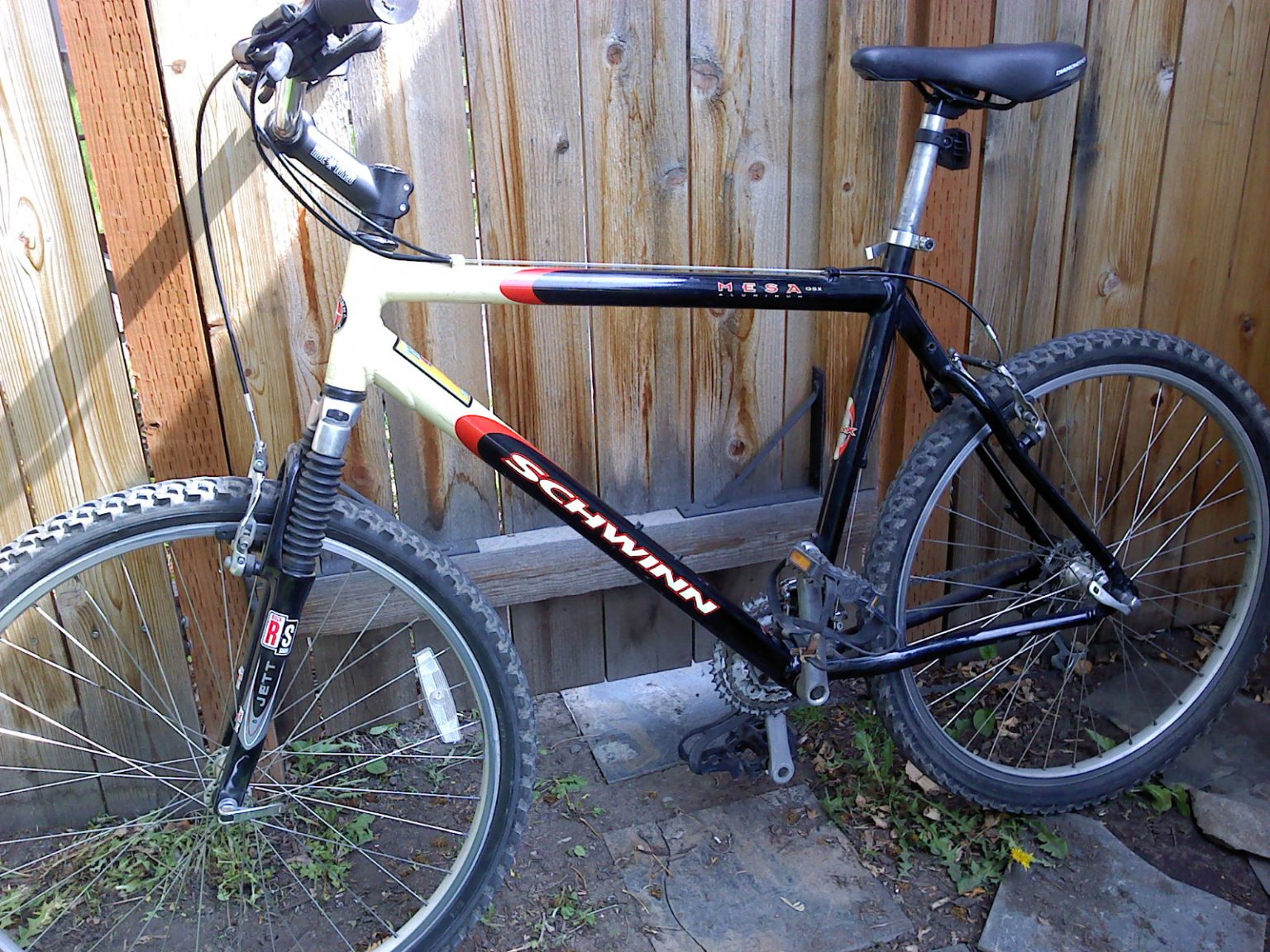 schwinn mesa 26 inch mountain bike